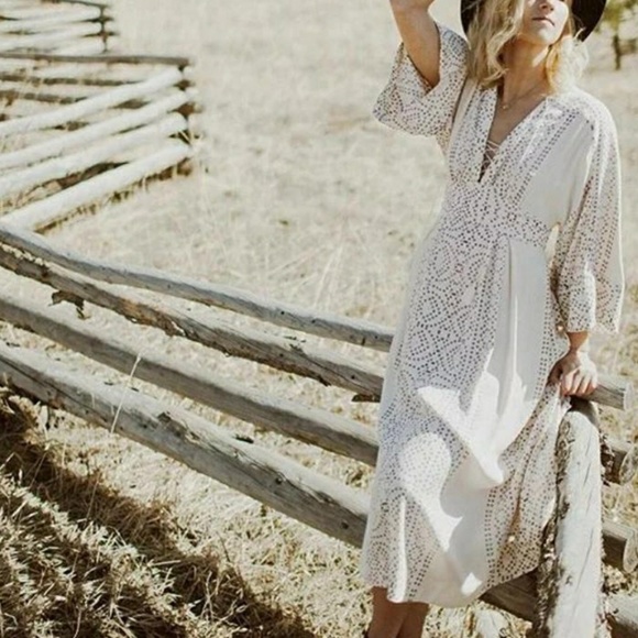 🍒EUC🍒 FREE PEOPLE KIMONO DRESS - Picture 2 of 7